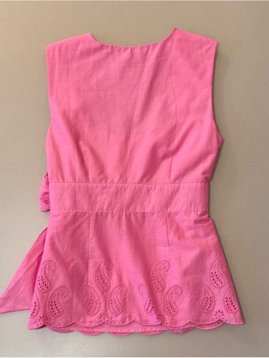 LOFT Pink Sleeveless Blouse with Embroidered Hem - Picture 3 of 9